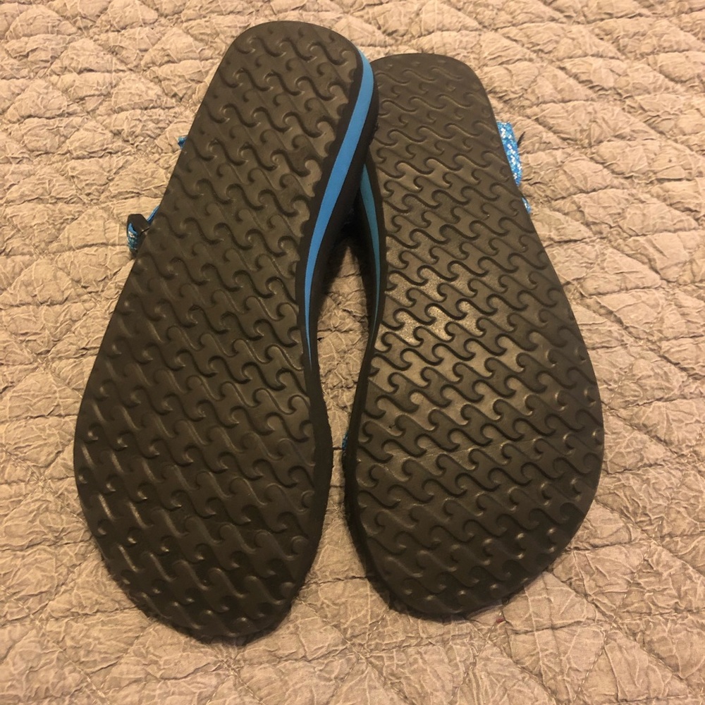 Sandals - Picture 3 of 3